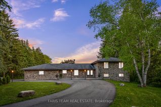 Sidesplit for Sale, 3245 16th Sdrd, King, ON