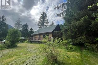 Detached House for Sale, 13524 Sunshine Coast Highway, Pender Harbour, BC