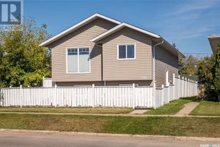 Property for Sale, 586 13th Street E, Prince Albert, SK