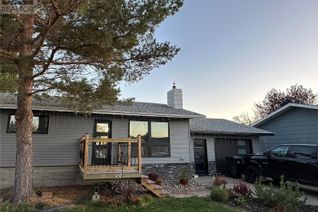 Bungalow for Sale, 167 Montgomery Crescent, Weyburn, SK