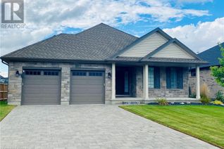 Bungalow for Sale, 2118 Lockwood Crescent, Mount Brydges, ON