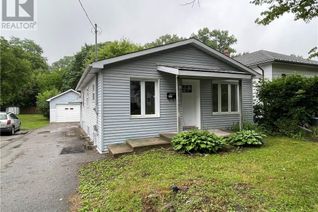 Bungalow for Rent, 210 Emerson Avenue, London, ON Bungalow for Rent, 210 Emerson Avenue, London, ON