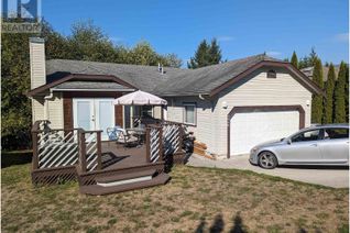House for Sale, 5846 Trail Avenue, Sechelt, BC