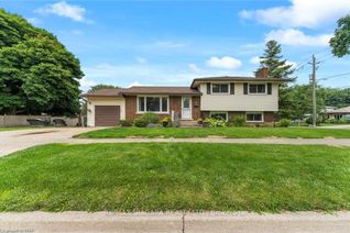 Sidesplit for Sale, 4 Treeview Pl, St. Catharines, ON