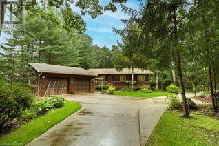 Bungalow for Sale, 8742 Timberwood Trail, Grand Bend, ON