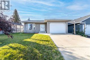 Bungalow for Sale, 4905 52 Avenue, Kitscoty, AB