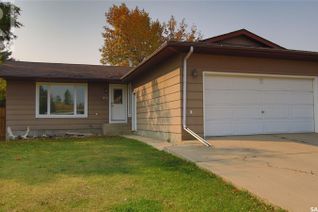 Bungalow for Sale, 816 8th Avenue, Rosthern, SK