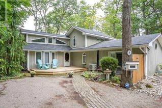 Property for Sale, 8 Heaman Crescent, Grand Bend, ON Property for Sale, 8 Heaman Crescent, Grand Bend, ON