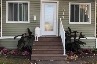 Bungalow for Sale, 817 Phair Ave, FORT FRANCES, ON