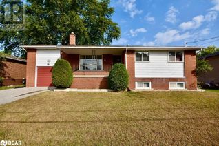 Bungalow for Sale, 13 Sandsprings Crescent, Angus, ON