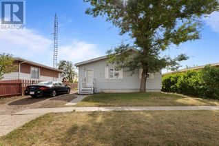 Bungalow for Sale, 125 8 Avenue, Bow Island, AB