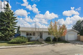 Property for Sale, 557 Fisher Crescent, Saskatoon, SK