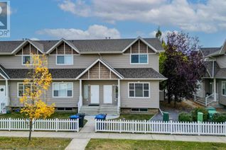 Townhouse for Sale, 50 Lucky Place #107, Sylvan Lake, AB