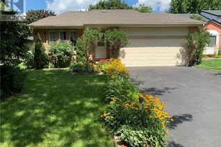 House for Sale, 6 Acorn Place, London, ON