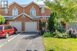 Townhouse for Sale, 63 Pinewoods Drive, Stoney Creek, ON