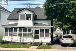 Detached House for Sale, 24 Montague Street, Smiths Falls, ON