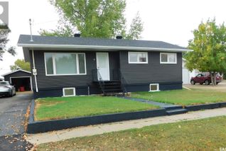 Detached House for Sale, 6 H Avenue, Willow Bunch, SK
