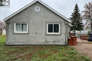 Bungalow for Sale, 432 2nd Avenue W, Melville, SK