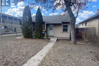 Detached House for Sale, 1213 1st Avenue, Saskatoon, SK