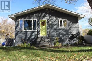House for Sale, 470 3rd Street W, Shaunavon, SK