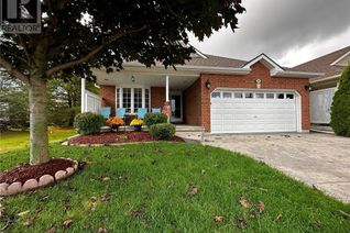 Detached House for Sale, 36 Upper Canada Drive, Port Rowan, ON