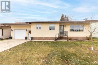 Bungalow for Sale, 421 4 Street E, St. Walburg, SK
