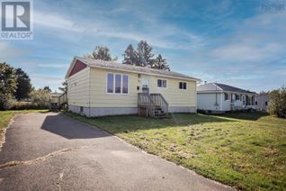 House for Sale, 58 Winston Avenue, Amherst, NS