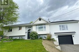 Detached House for Sale, 664 Burpee Avenue, Grand-Sault/Grand Falls, NB