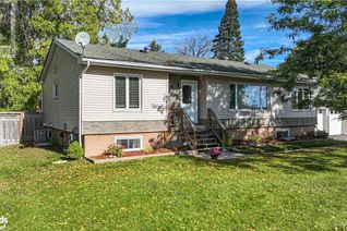 Detached House for Sale, 8 Rosemary Road, Orillia, ON