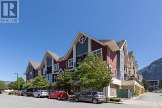 Townhouse for Sale, 37888 Third Avenue, Squamish, BC Townhouse for Sale, 37888 Third Avenue, Squamish, BC