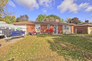 Bungalow for Sale, 16 Poplar Dr, Richmond Hill, ON Bungalow for Sale, 16 Poplar Dr, Richmond Hill, ON