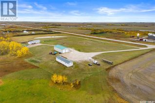 Bungalow for Sale, Hanson Acreage - Hwy #13, Stoughton, SK