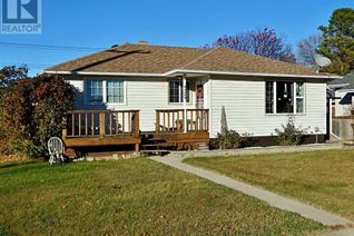 Bungalow for Sale, 4524 52 Avenue, Vermilion, AB