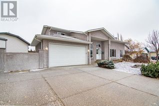 House for Sale, 10 Willow Springs Crescent, Sylvan Lake, AB