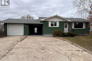 Detached House for Sale, 304 4th Street W, Wynyard, SK