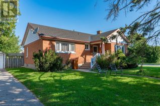 Bungalow for Sale, 90 Florence Avenue, Kitchener, ON
