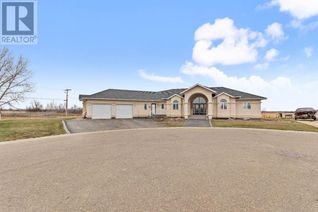 Detached House for Sale, 612 2 Street E, Maidstone, SK