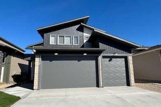 Detached House for Sale, 11326 107 Avenue, Grande Prairie, AB