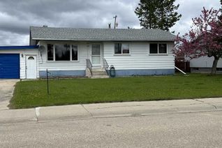 Detached House for Sale, 306 8 Street, Fox Creek, AB