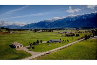Property for Sale, 2372 20th Street, Lister, BC