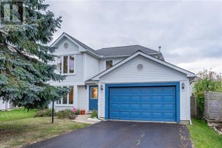 House for Sale, 223 Dorchester Place, Waterloo, ON