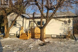 Bungalow for Sale, 10300 106 Street, Fairview, AB