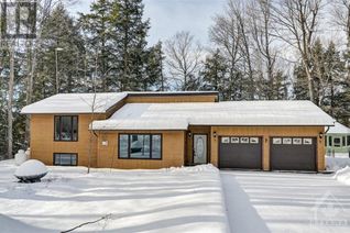Bungalow for Sale, 168 Poole Drive, Perth, ON