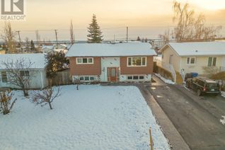 Detached House for Sale, 8215 94 Avenue, Fort St. John, BC