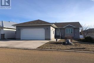 House for Sale, 102 Wilkins Pl, Hanna, AB