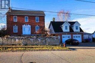 Detached House for Sale, 66 Second St E, Kirkland Lake, ON