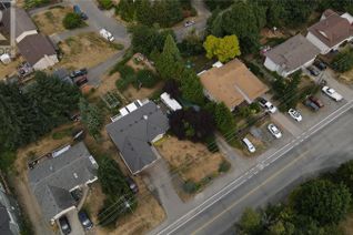 Detached House for Sale, 2621 Ernhill Dr, Langford, BC