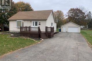 Bungalow for Rent, 475 St Clair Street North, Chatham, ON