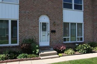 Condo Townhouse for Sale, 846 Ross Avenue #2, Sarnia, ON