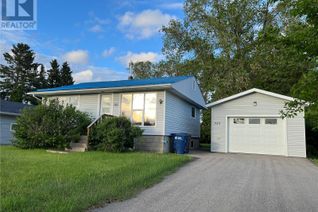 Detached House for Sale, 723 Maple Street, Esterhazy, SK